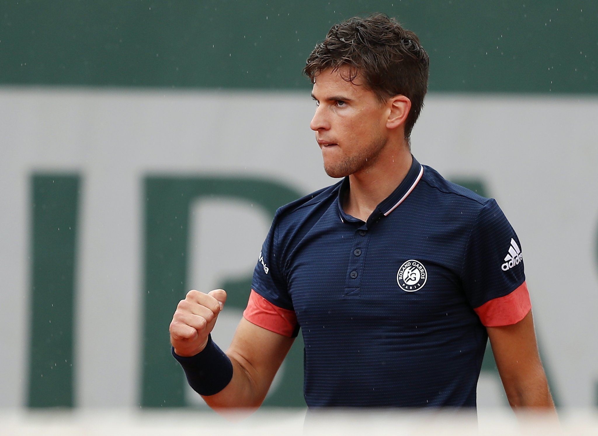  蒂姆连续十五场比赛得分超过突破纪录，C9挑战极限！九游APP下载