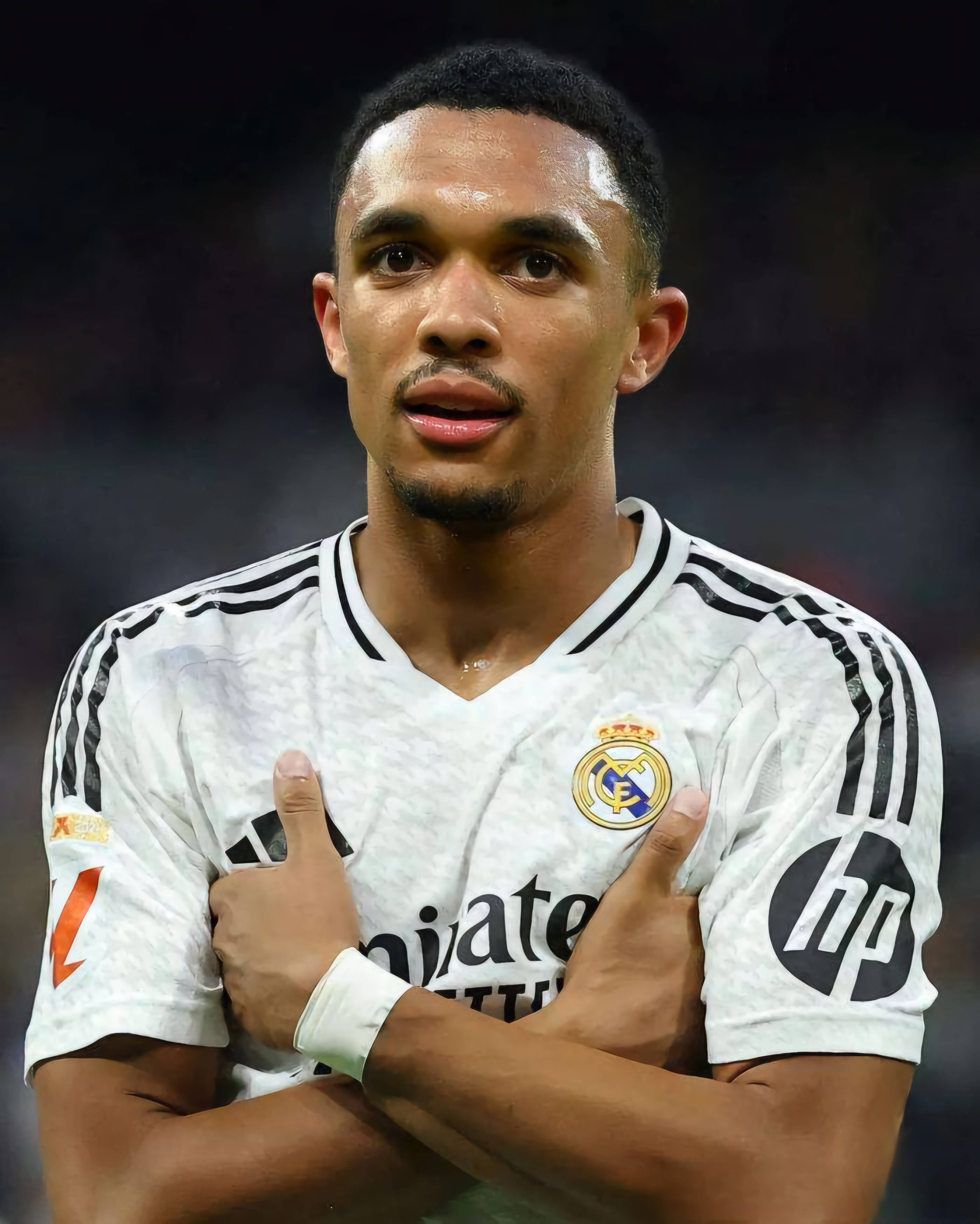 里程碑夜！罗马防线松动，英超今夜刷纪录，质疑声仍在，年轻球员得到机会的简单介绍九游正版手游