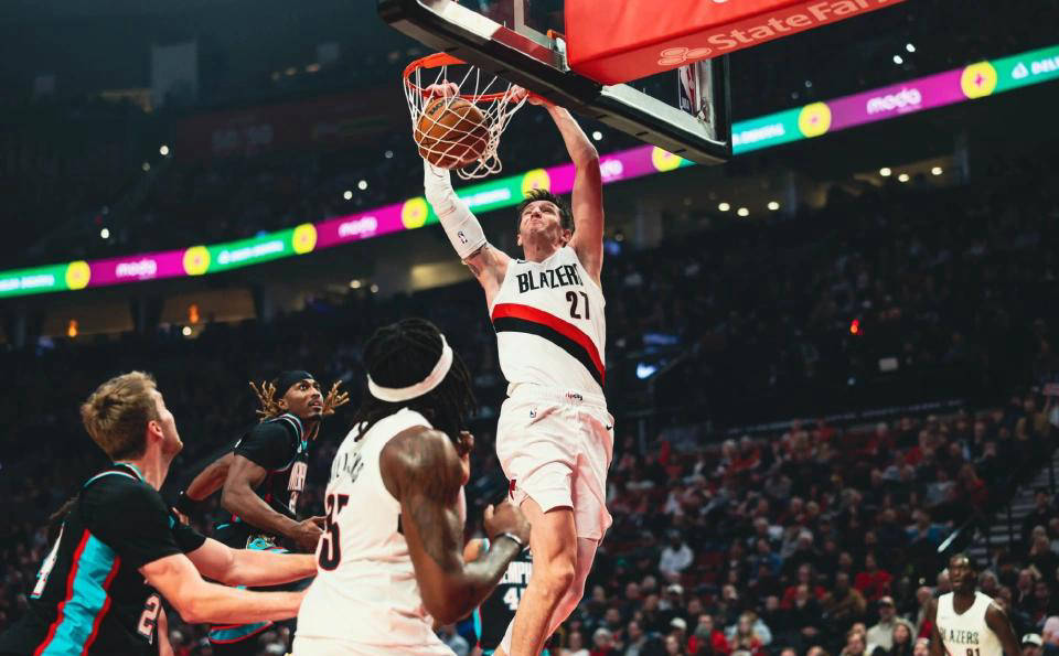 包含转会期尼斯复出首秀——葡超节点到来浙江稠州遗憾出局备战NBA常规赛，媒体一致点评：里程碑夜罗马篮板制胜的词条九游APP下载